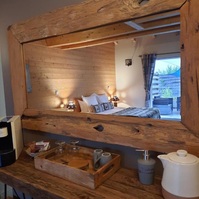 Au Cœur des Lacs - Chambres d'hôtes & spa - Chambre Double avec Terrasse - Belbriette - 3