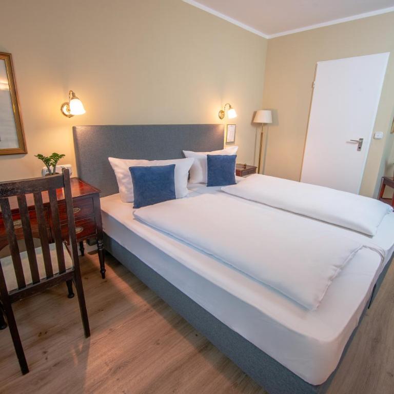 Hotel Altmünchen by Blattl - Habitación Triple Clásica - 14