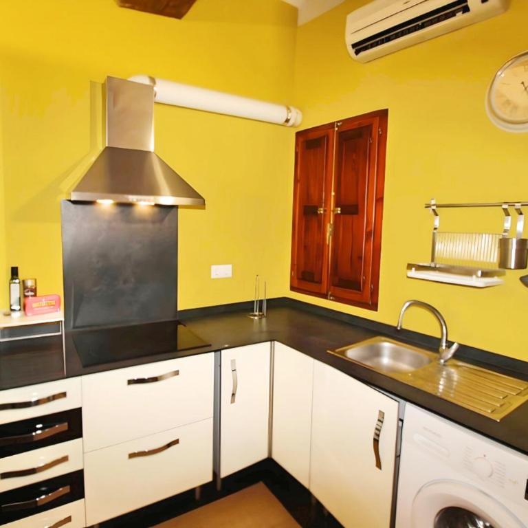 Apartamento reformado cerca de la Plaza Redonda - One-Bedroom Apartment - 10