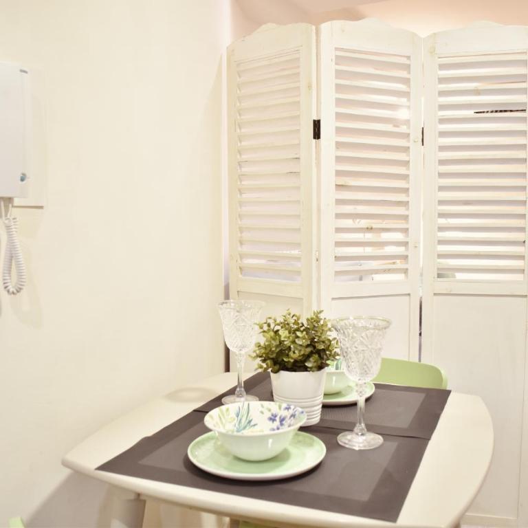 Estudio con encanto en el casco antiguo de Valencia - One-Bedroom Apartment - 1