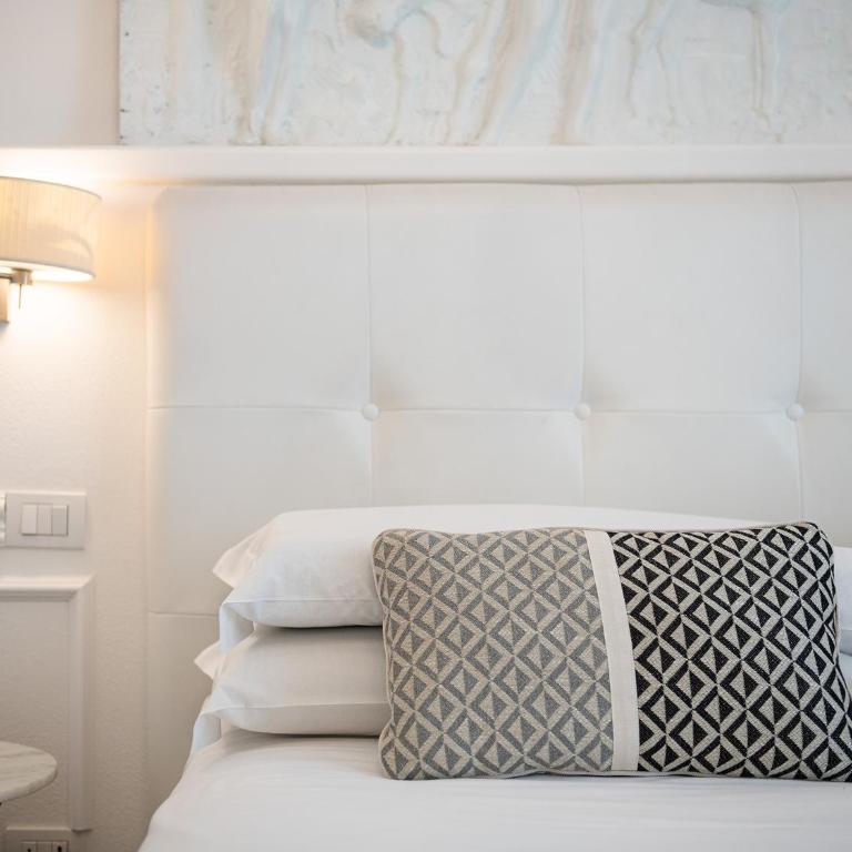 PLEY Cagliari Boutique Rooms - Junior Suite with Balcony - 10