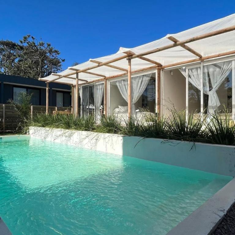 Malujoseignacio - One-Bedroom Apartment with Pool View - 23