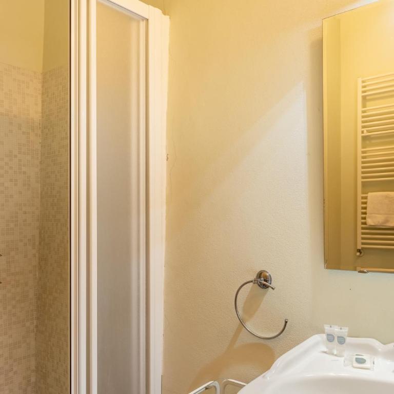Anfiteatro Luxury Rooms - Affitti Brevi Italia - Camera Matrimoniale Standard - 4