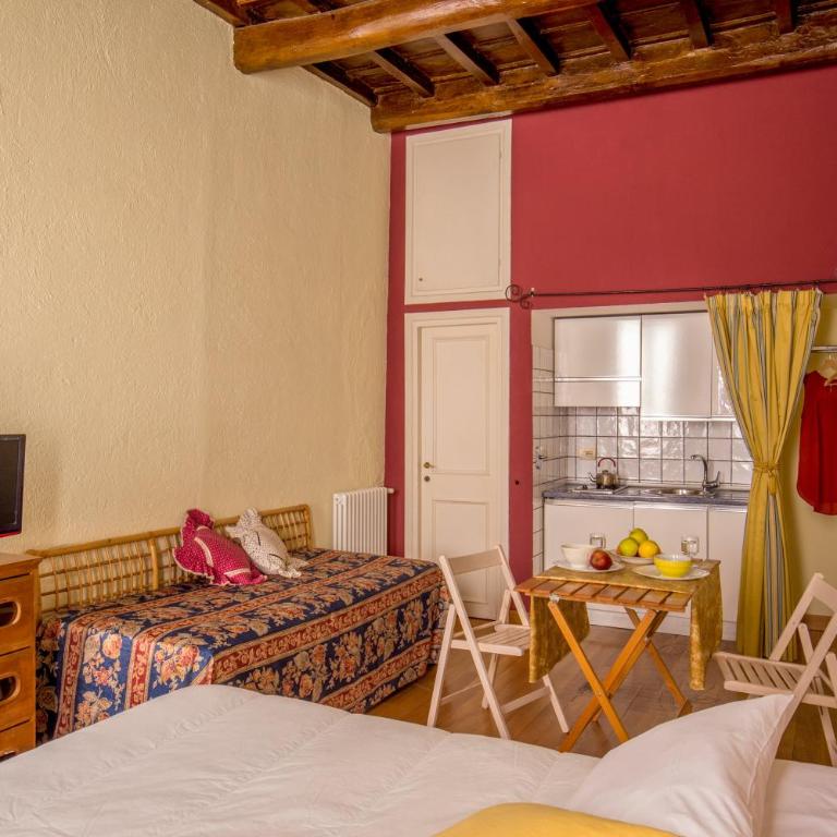 Bollo Apartments - Quadruple Room with Kitchenette - 4