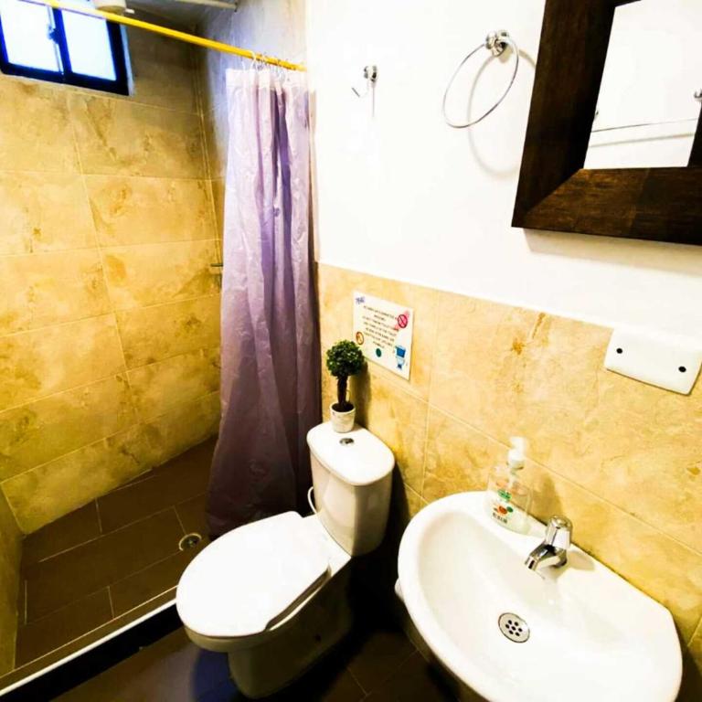 Celaví Hostel - Habitación Doble con baño privado - 2 camas - 1
