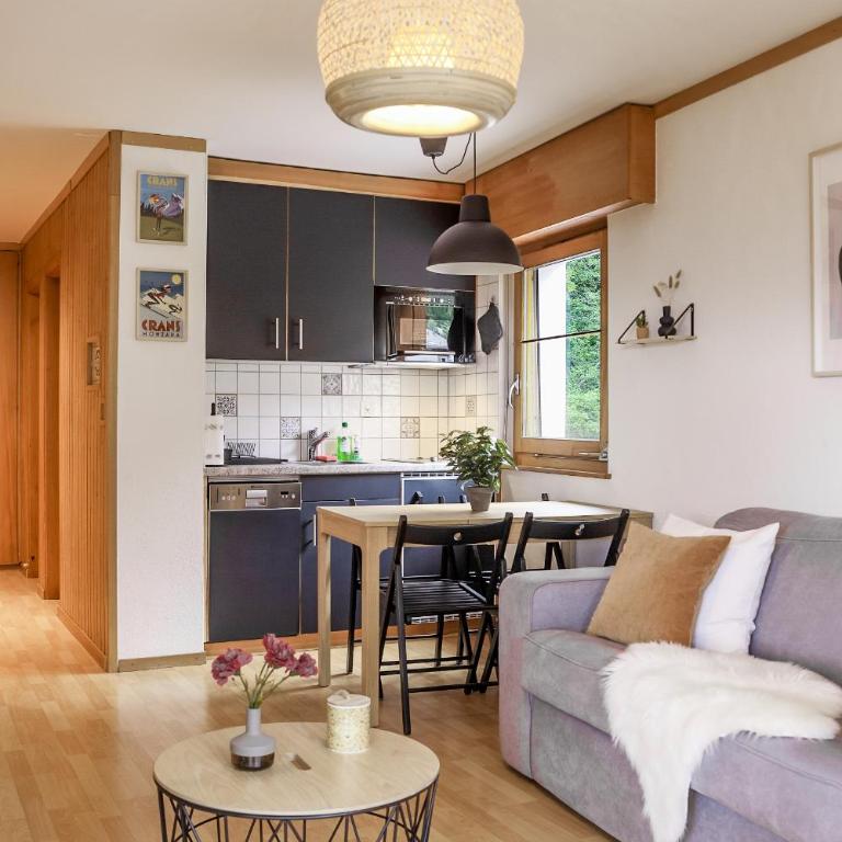 Kid-friendly studio near Ski Lifts - One-Bedroom Apartment - 4