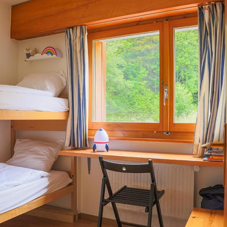 Kid-friendly studio near Ski Lifts - One-Bedroom Apartment - 2