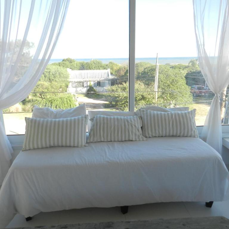 Malujoseignacio - Deluxe One-Bedroom Apartment with Ocean View - 9