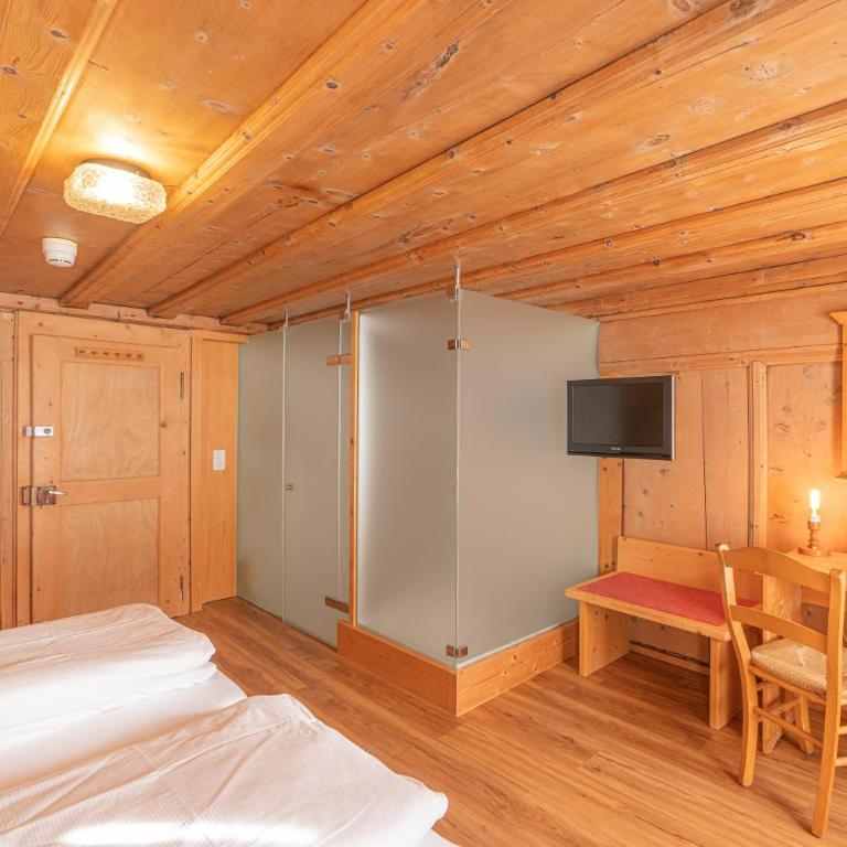 Gasthaus & Hotel Berninahaus - Doppelzimmer - 8