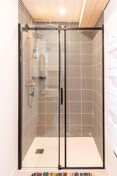 La vie en Rose - One-Bedroom Apartment - 8
