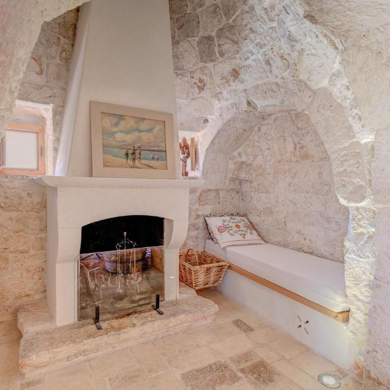 Villa Del Capitolo Con Trullo By Raro Villas - Three-Bedroom Villa - 15