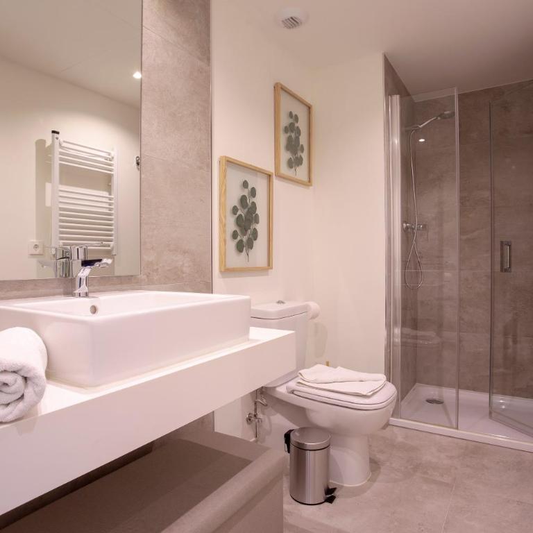 Genteel Home Infinity - Two-Bedroom Apartment - 13