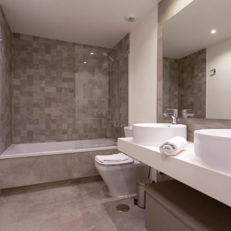 Genteel Home Infinity - Two-Bedroom Apartment - 9