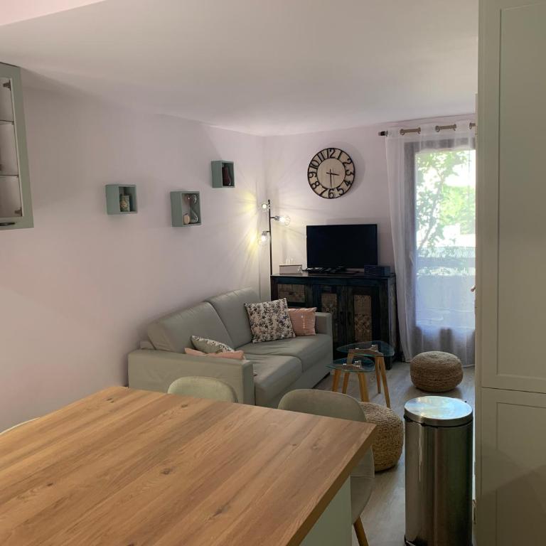 La Villa du Port - Cosy - Clim - proche plage - 4 personnes - Two-Bedroom House - 6