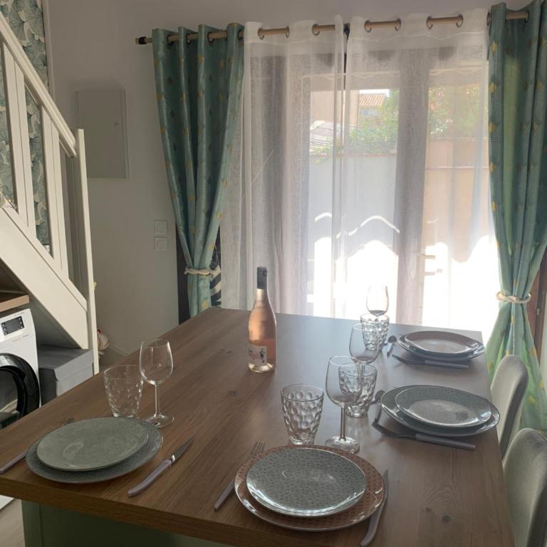 La Villa du Port - Cosy - Clim - proche plage - 4 personnes - Two-Bedroom House - 2
