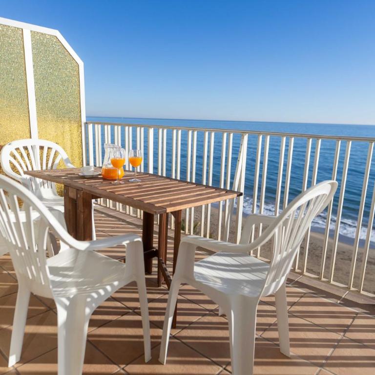 Suitur apartamento frente a la playa de calafell - Apartamento con terraza - 1