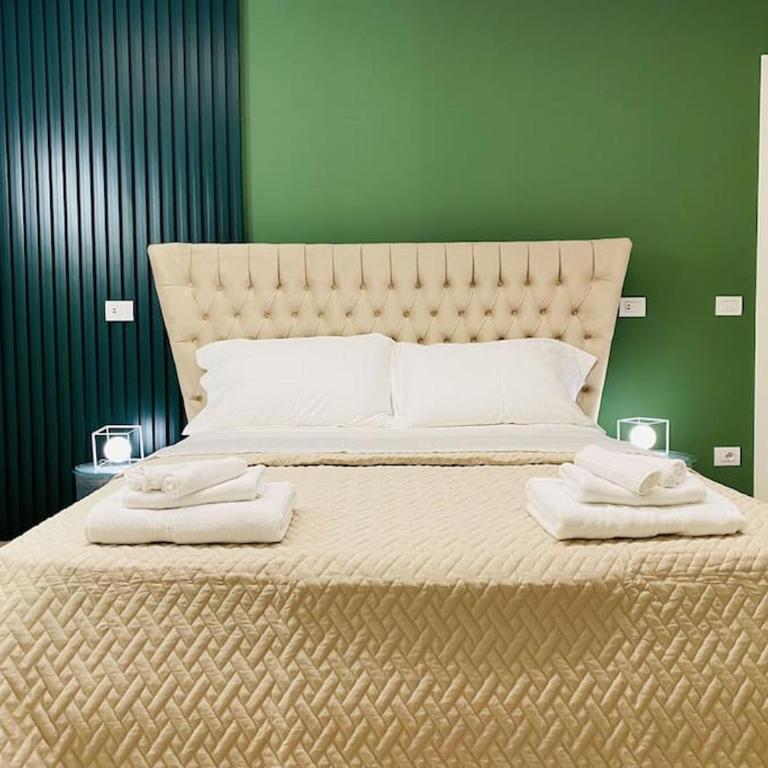 Sweet Time Venice, Luxury San Marco Frezzaria apt! - Three-Bedroom Apartment - 41