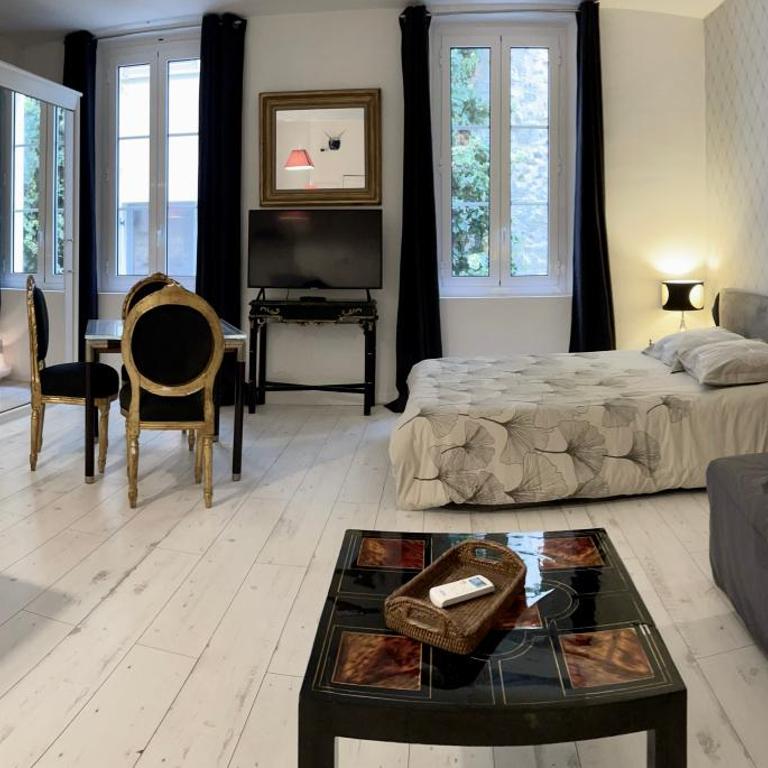 Les Remparts Antibes Location - Studio avec Vue sur Ville - 14