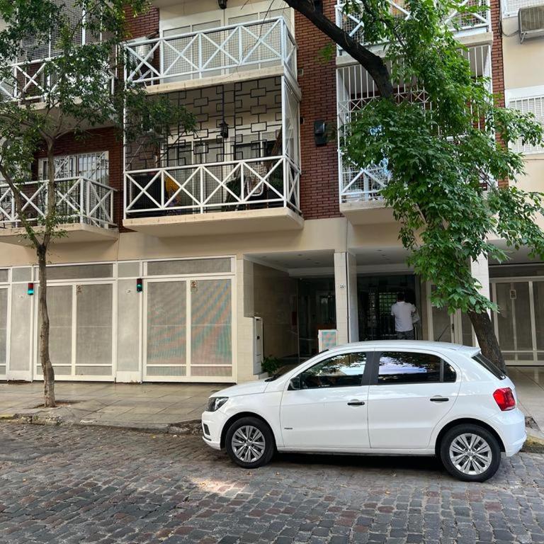 Experiencia Aguirre a dos cuadras del subte B. Corazon de outlets, comercios y bares gastronomicos. - Apartamento de 1 dormitorio - 24