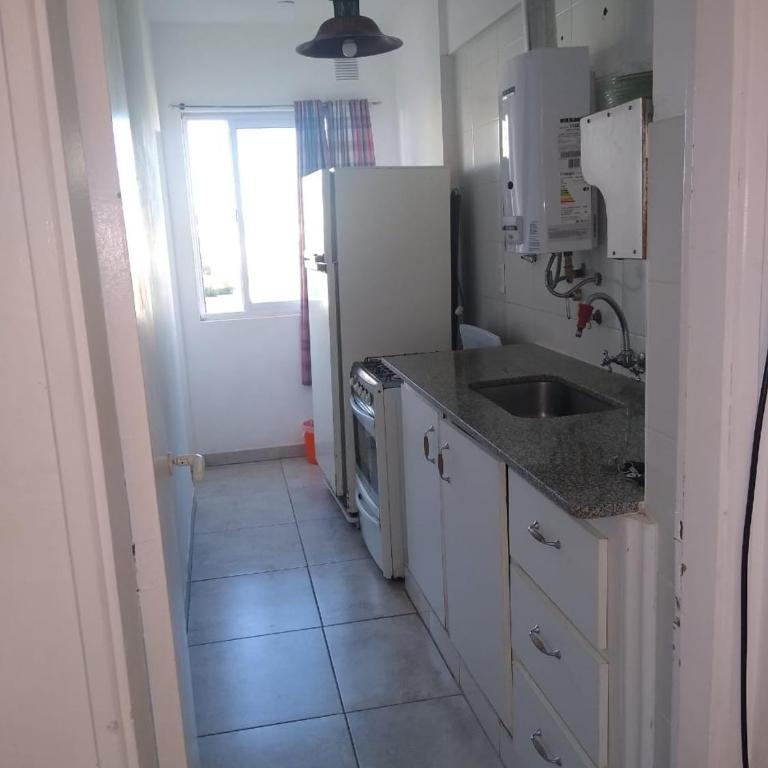 Depto frente a Shopping Aldrey - Two-Bedroom Apartment - 8