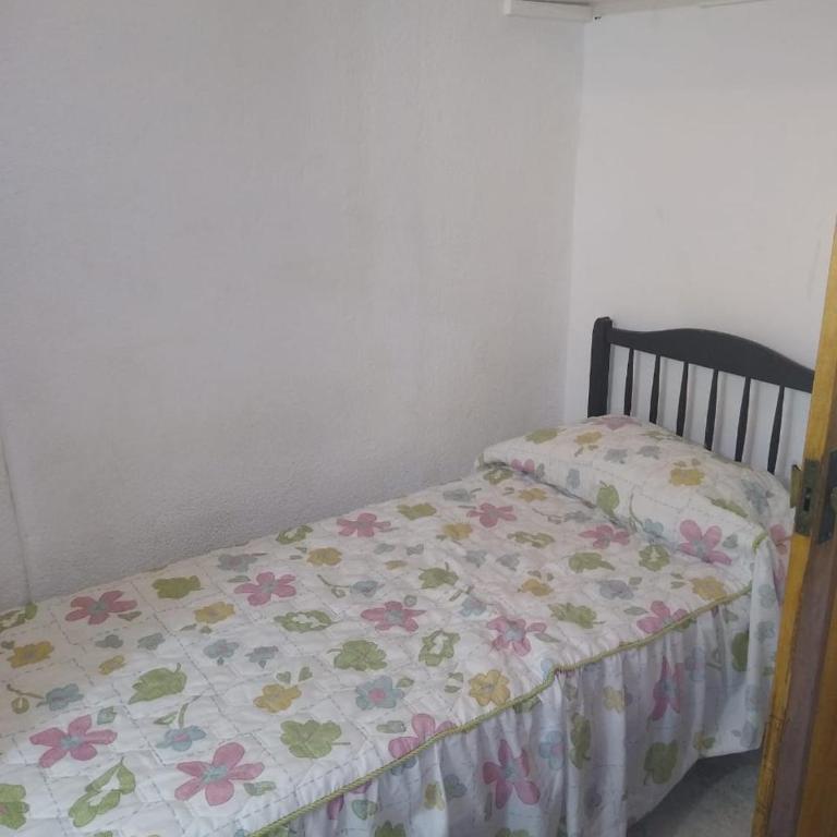 Depto frente a Shopping Aldrey - Two-Bedroom Apartment - 11