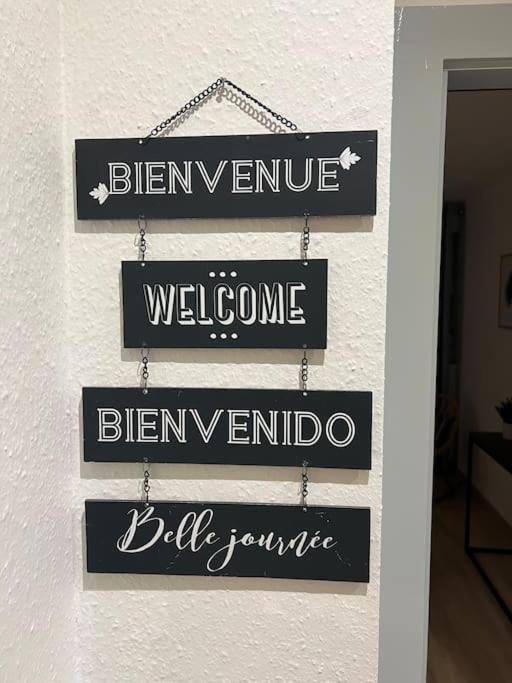 Adorable Appartement Strasbourg NEUDORF PARKING SOUS SOL - Apartamento de 1 dormitorio - 32