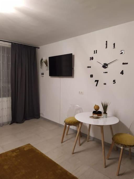 Studio proche du centre-ville - Apartamento de 1 dormitorio - 9