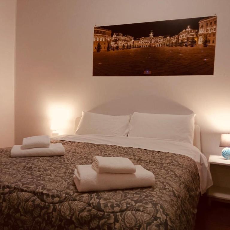 Casanova Trieste Centrale - Appartamento con 2 Camere da Letto - 2