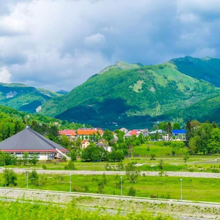 GUESTHOUSE TARA - Dvokrevetna Soba sa Zasebnim Krevetima - 3