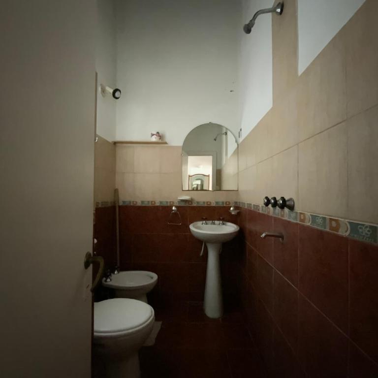 Complejo Quimey No se alquila a jóvenes y se reserva con el 30 porciento del total mediante depósito bancario - Two-Bedroom House - 7