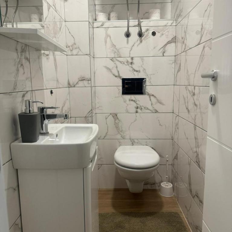 Apartmani Andjela - Two-Bedroom Apartment - 5