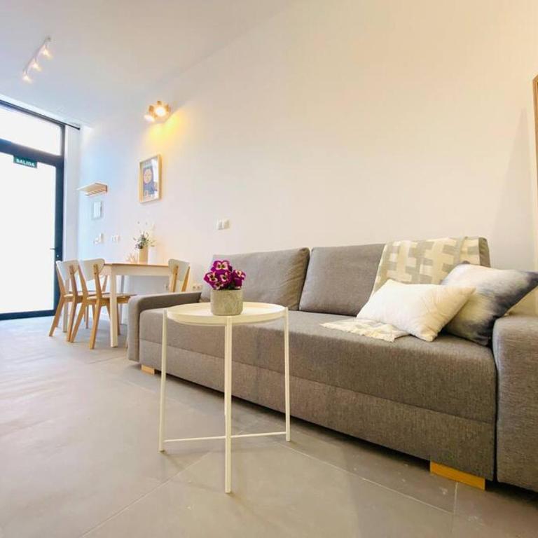 Lindo Cabanyal - Comfort Family Beachside Apartment - Two-Bedroom Apartment - 3