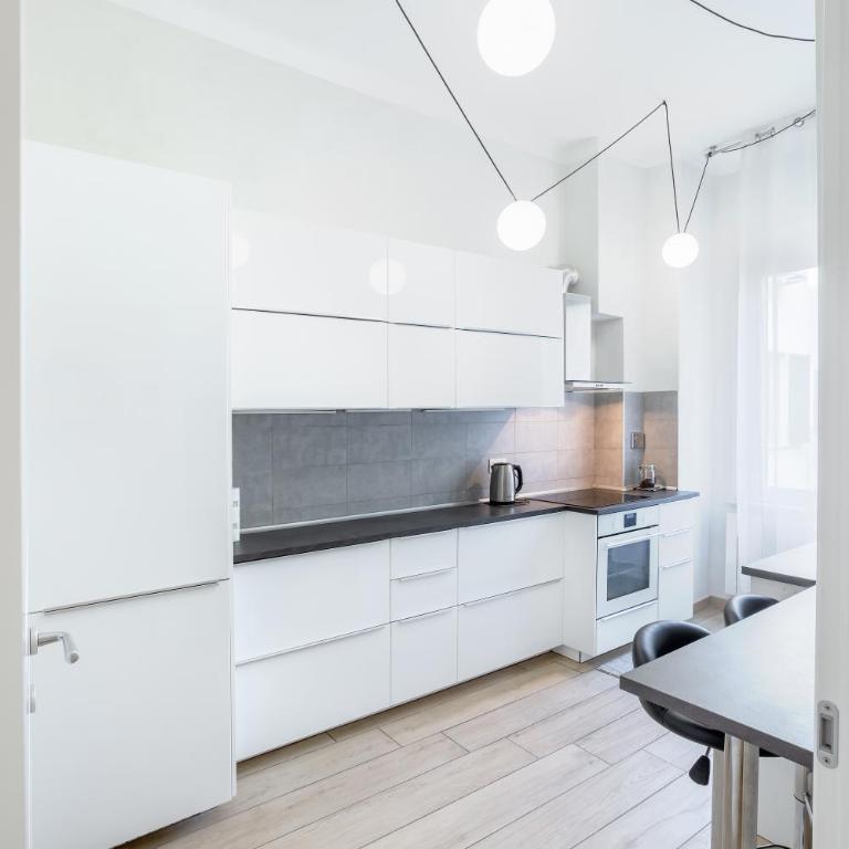 Waterfront District Apartment - Appartamento con 2 Camere da Letto - 4