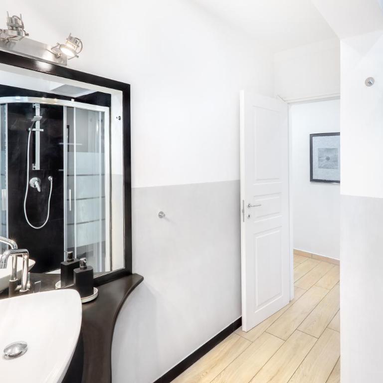 Waterfront District Apartment - Appartamento con 2 Camere da Letto - 26