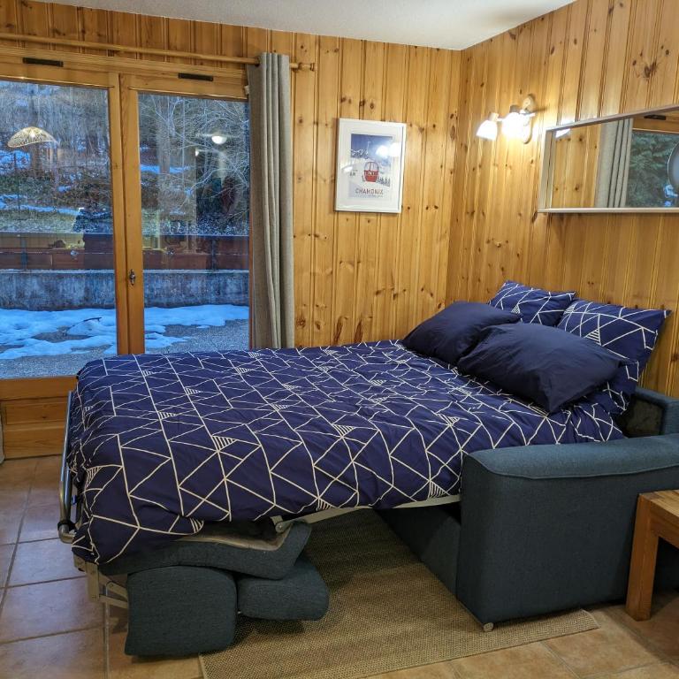 Appartement Cosy avec Terrasse et Garage - Appartement 2 Chambres - 27