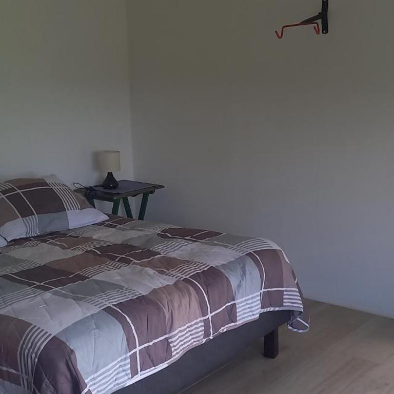 Acogedor apartamento de huéspedes en Parcela. - Apartamento de 1 dormitorio - 3