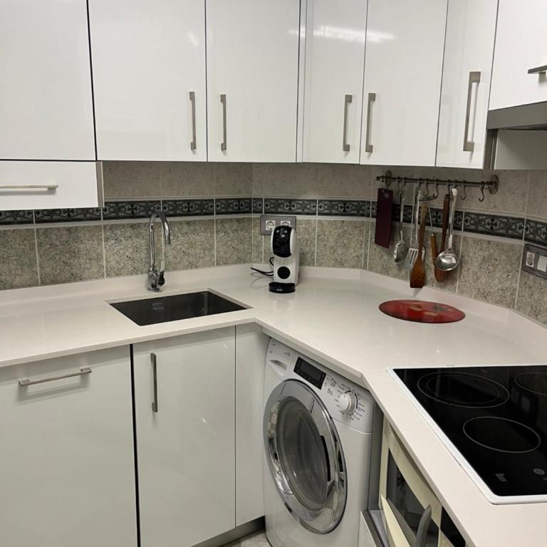 Apartamento Reyes La Carihuela - Two-Bedroom Apartment - 21