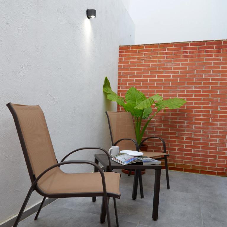 Casa Cheljo - Deluxe Room - 17