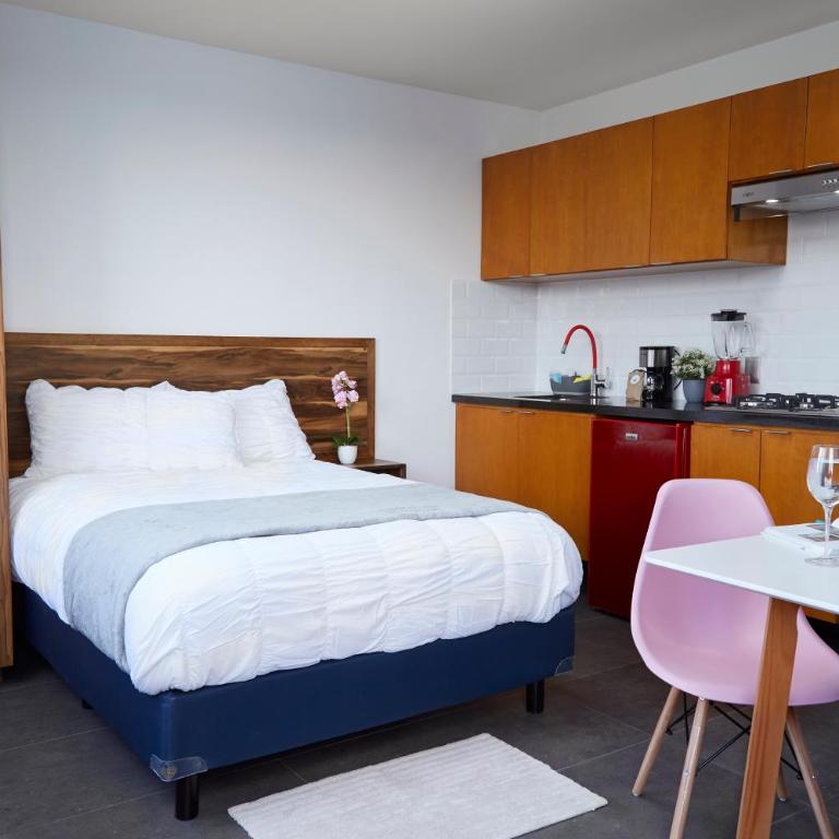 Casa Cheljo - Double Room with Balcony - 5