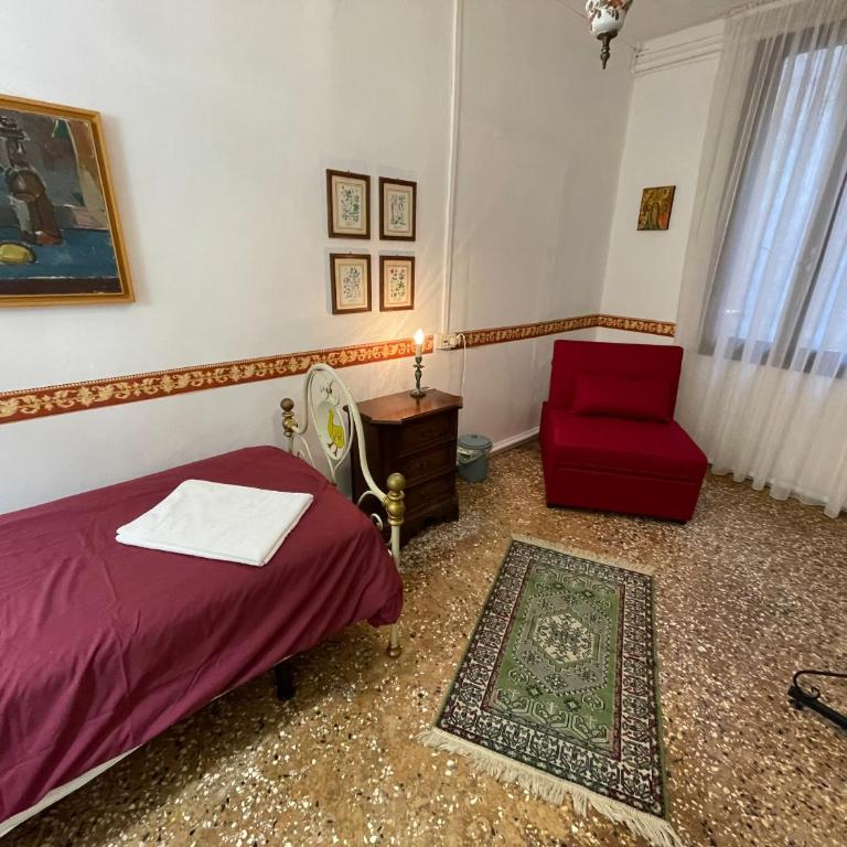Lions Venice Guest house - Camera Deluxe Doppia con Letti Singoli - 17