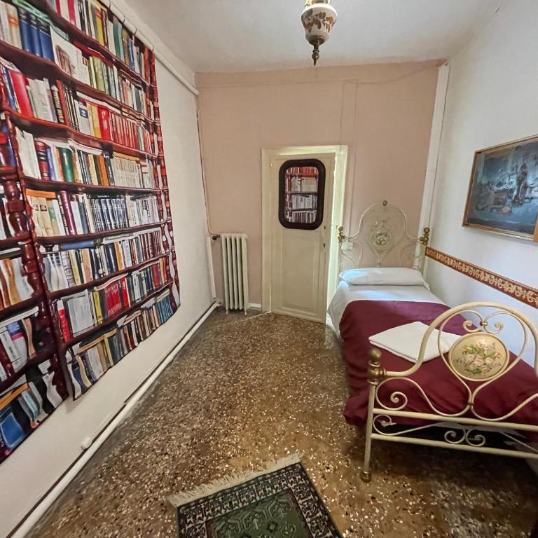 Lions Venice Guest house - Camera Deluxe Doppia con Letti Singoli - 10