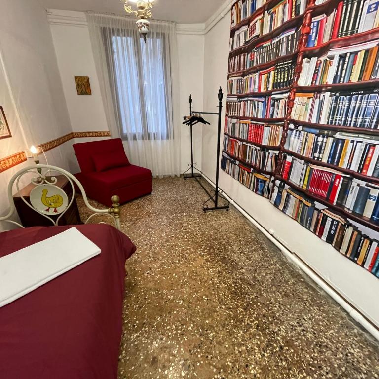 Lions Venice Guest house - Camera Deluxe Doppia con Letti Singoli - 13
