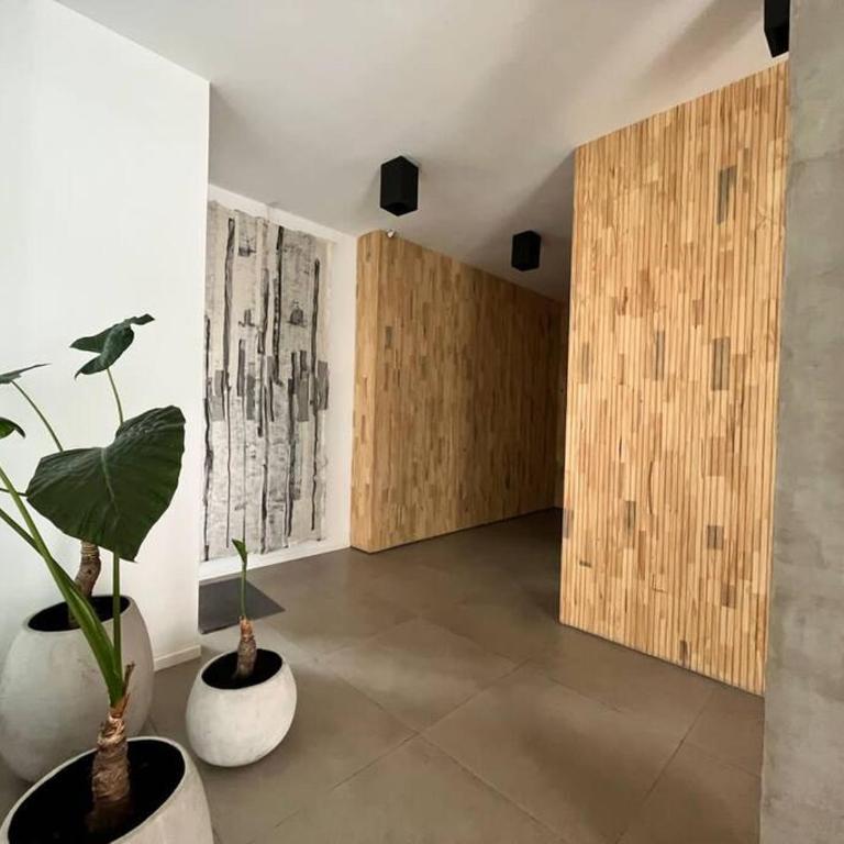 Departamento con parrilla y cochera cubierta Playa Grande - Apartamento de 1 dormitorio - 7