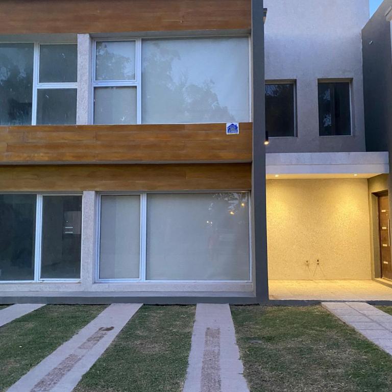 Duplex del Parque y Balneario - Casa de 2 dormitorios - 4