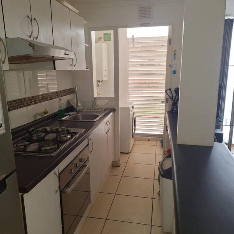 Excelente depto equipado completo, a pasos del mar - Two-Bedroom Apartment - 3