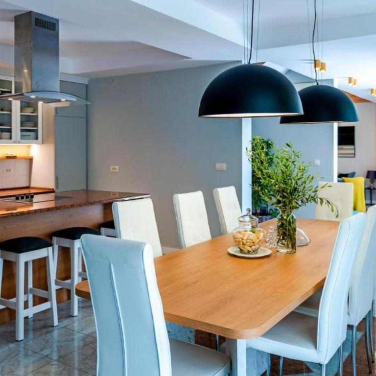 Luxury Pool Villa Feliz - Vila sa Sopstvenim Bazenom - 8