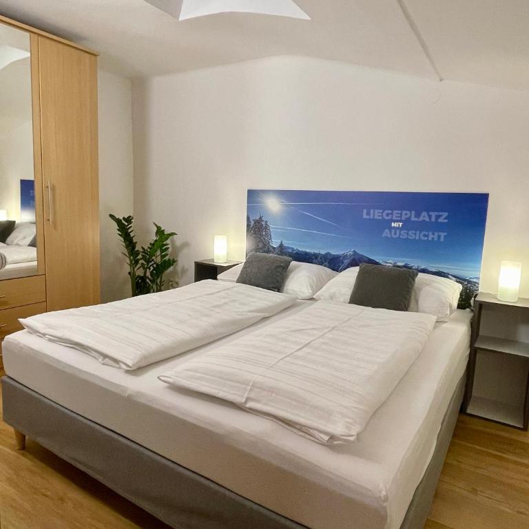 Apartment Ladinger - Apartment mit 1 Schlafzimmer - 1