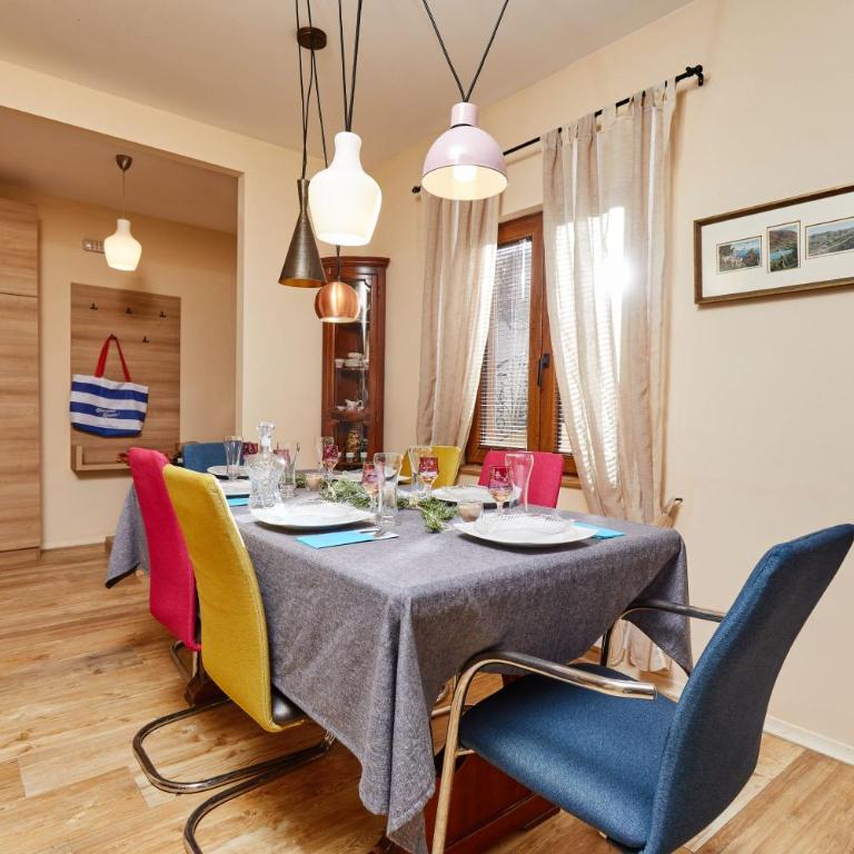 Beachfront Villa Adria - Happy Rentals - Villa with Sea View - 14
