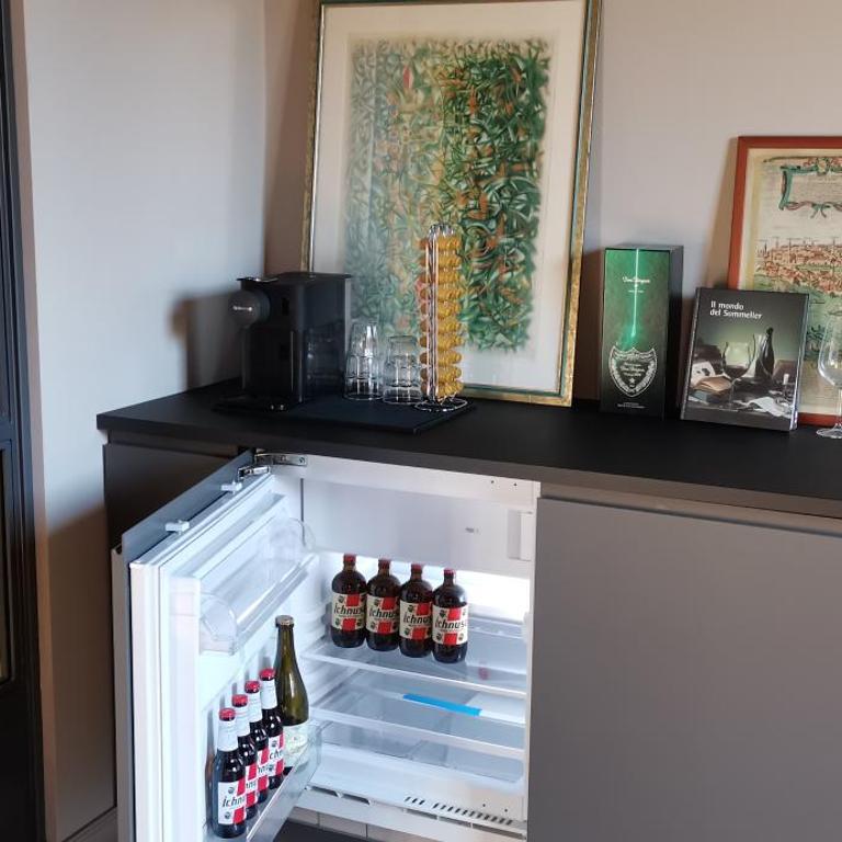 [Centro-200 mq] Loft/Ufficio • Check-in 24h • WiFi - Appartamento con 1 Camera da Letto - 10