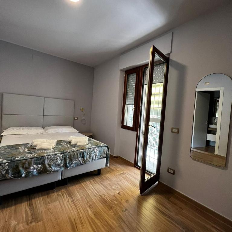 CasaCasuSuites - Appartement avec Balcon - 11